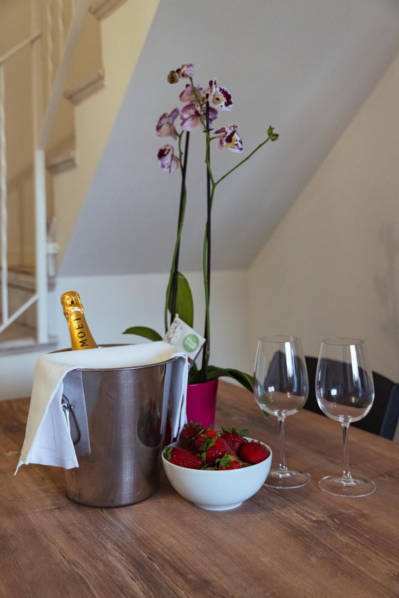 Guggiate - Seta Apartment Bellagio Eksteriør bilde
